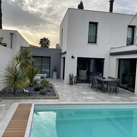 Avec Piscine Pres Des Plages Villa *