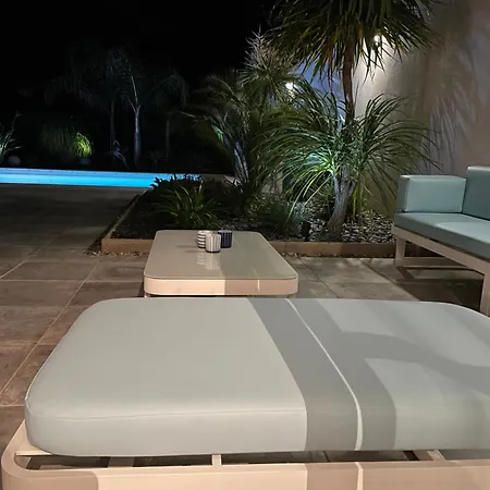 Villa Avec Piscine Pres Des Plages Carqueiranne